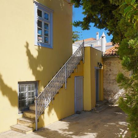 Villa Spetses Eksteriør bilde