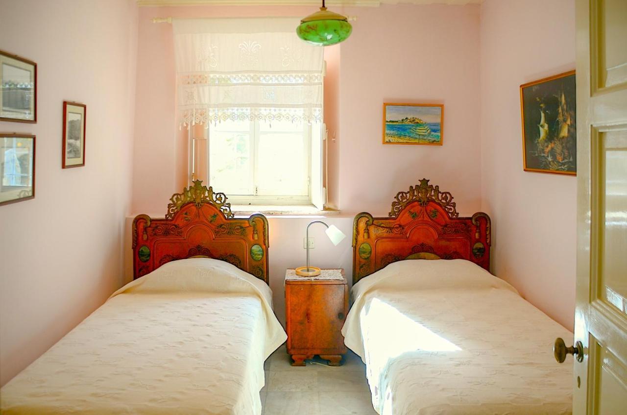 Villa Spetses Eksteriør bilde
