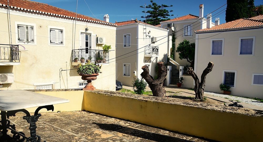 Villa Spetses Eksteriør bilde